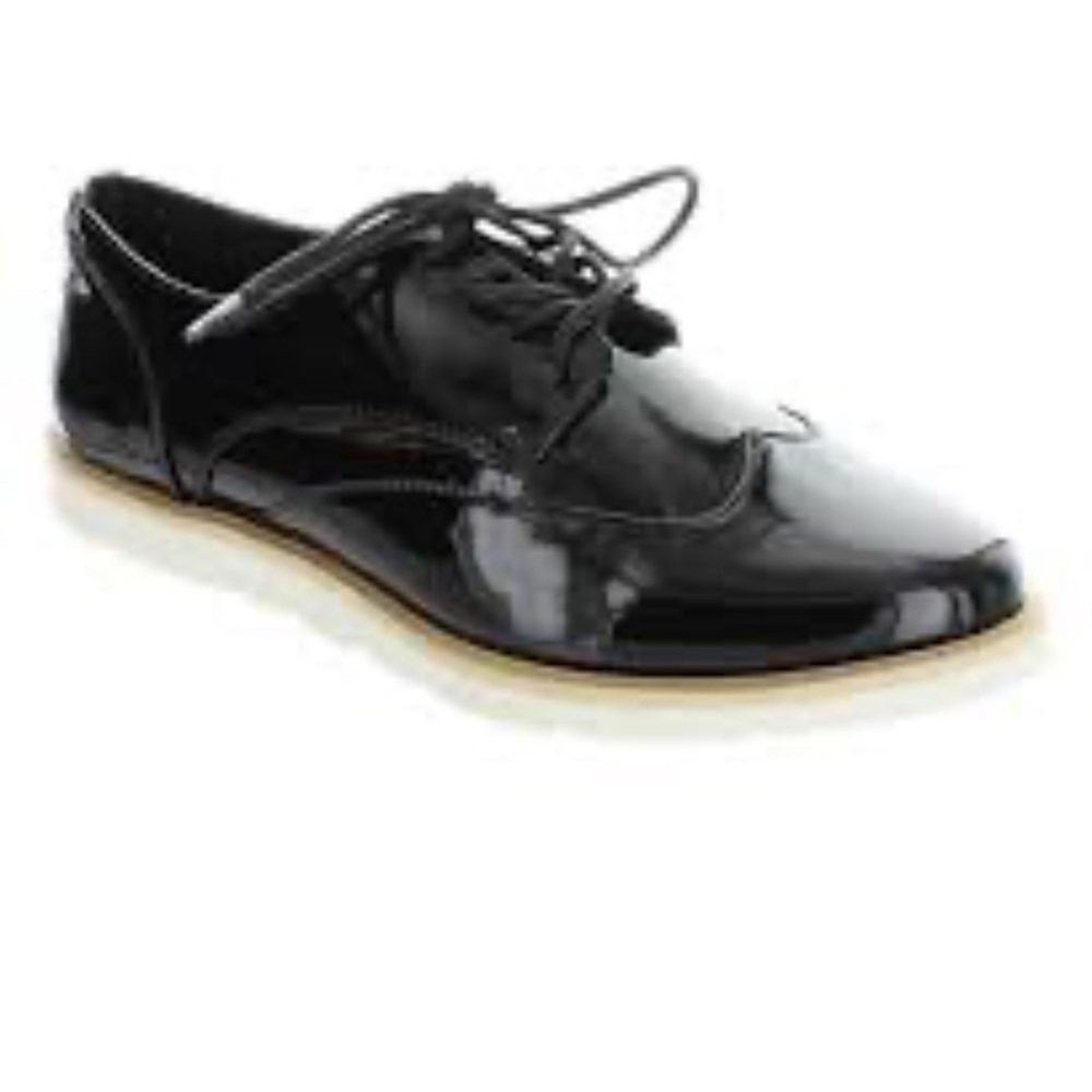 Restricted Black Elsie Oxford
